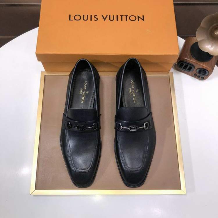Picture of Louis Vuitton Shoes _SKULVsz38-45hnh086214705